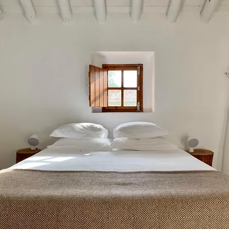 Casas Caiadas | Boutique Gasthof 4*